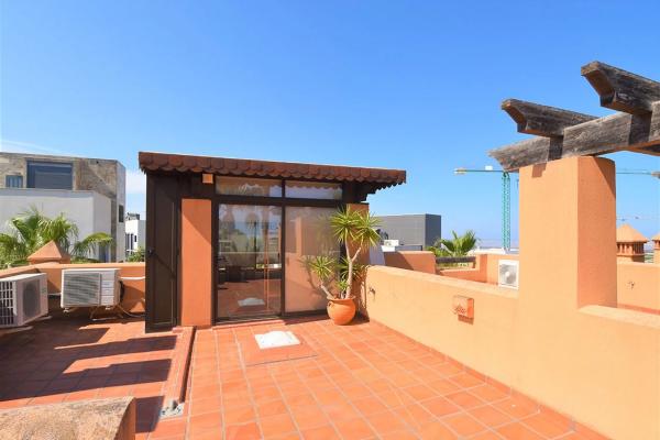 Chalet adosado en calle los Hernandez, 3