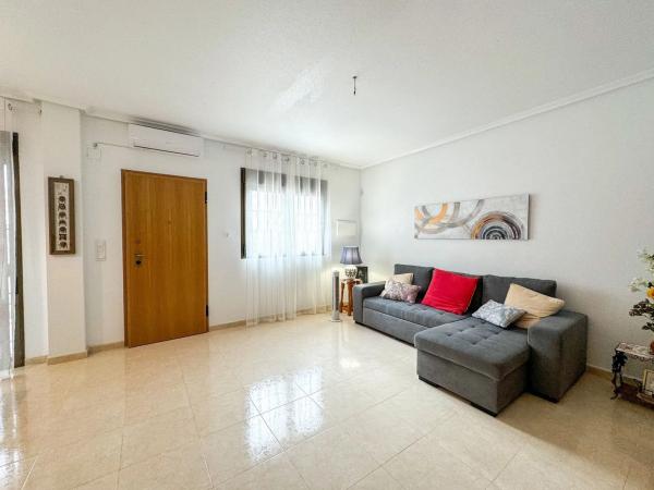 Chalet en San Miguel de Salinas