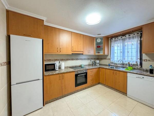 Chalet en San Miguel de Salinas