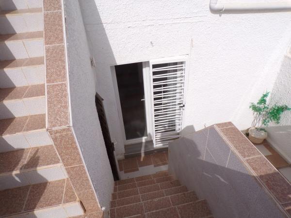 Chalet adosado en calle Iniesta