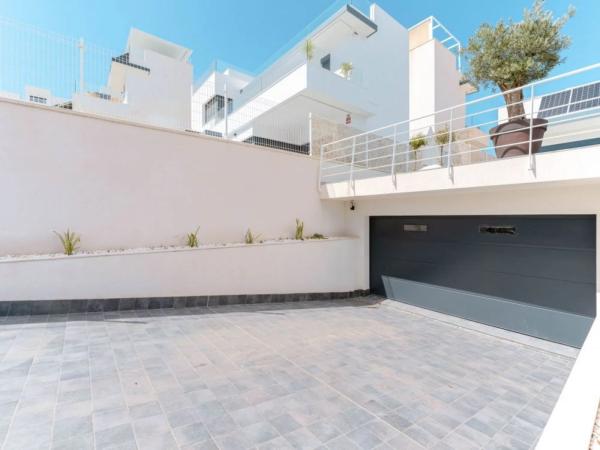 Casa independiente en calle lo Aguirre s/n