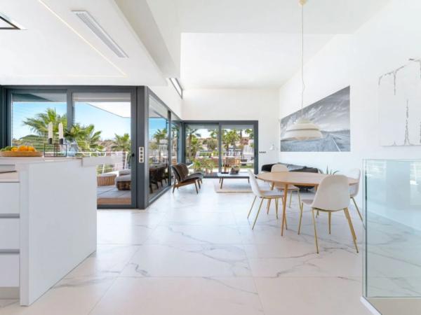 Casa independiente en calle lo Aguirre s/n