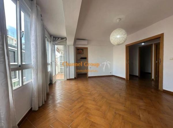 Piso en Barrio Centro - Muelle Pesquero