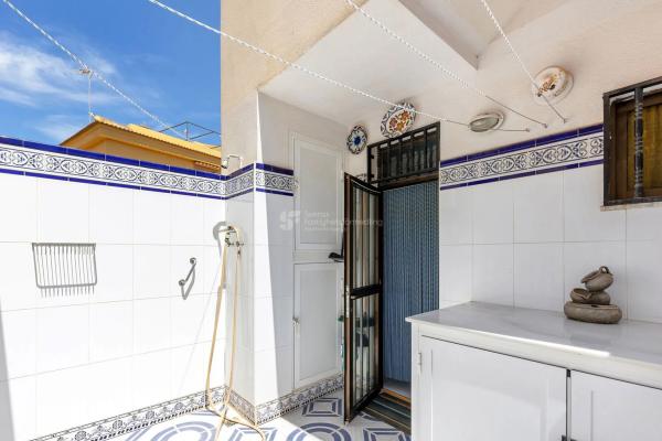 Piso en avenida Don Juan de Austria