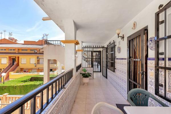 Piso en avenida Don Juan de Austria