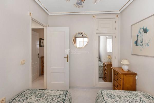 Piso en avenida Don Juan de Austria