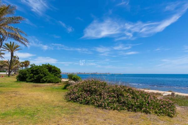 Piso en avenida Don Juan de Austria