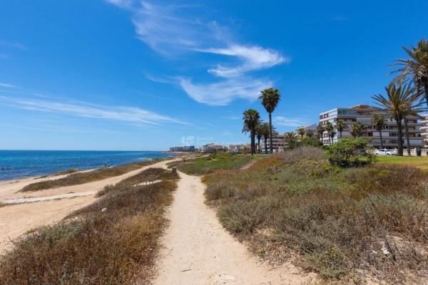 Piso en avenida Don Juan de Austria