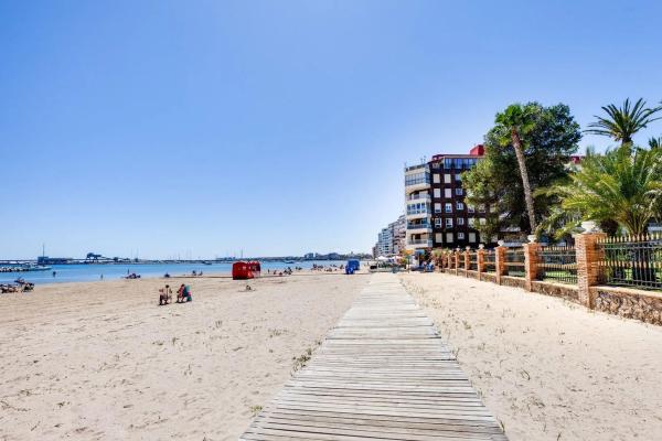 Piso en calle Urbano Arregui