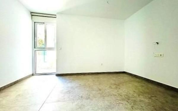 Piso en avenida de Francia