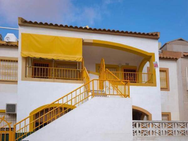 Piso en calle Río Danubio, 725