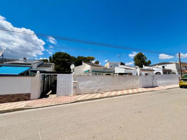 Chalet en Barrio La Siesta - El Salado - Torreta