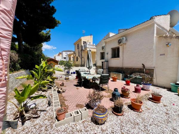 Chalet en Barrio La Siesta - El Salado - Torreta