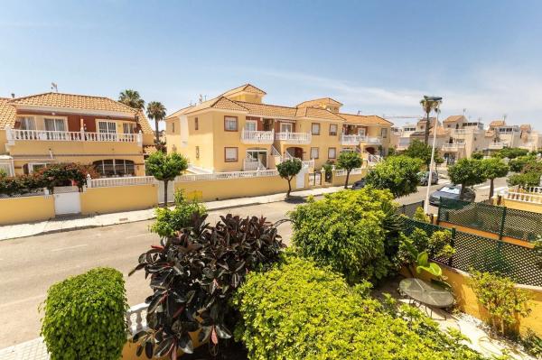 Dúplex en calle las Tortolas s/n