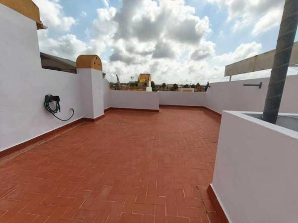 Ático en calle Río Danubio