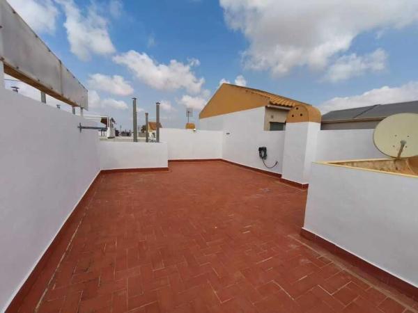 Ático en calle Río Danubio