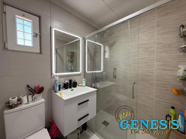 Chalet pareado en calle Marcial Lalanda, 776