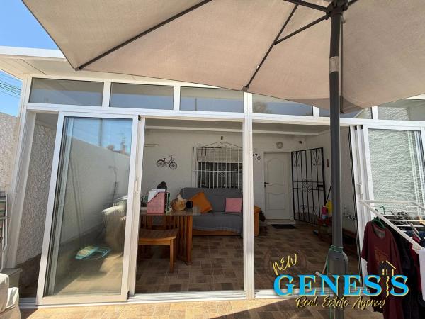 Chalet pareado en calle Marcial Lalanda, 776