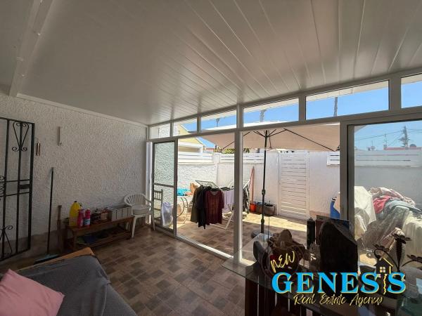 Chalet pareado en calle Marcial Lalanda, 776