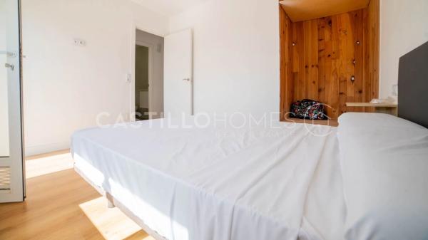 Chalet pareado en calle Pablo Picasso, 33