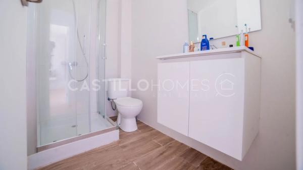 Chalet pareado en calle Pablo Picasso, 33