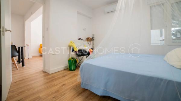 Chalet pareado en calle Pablo Picasso, 33