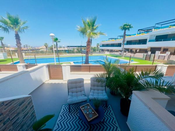 Chalet en Barrio Los Balcones - Los Altos del Edén