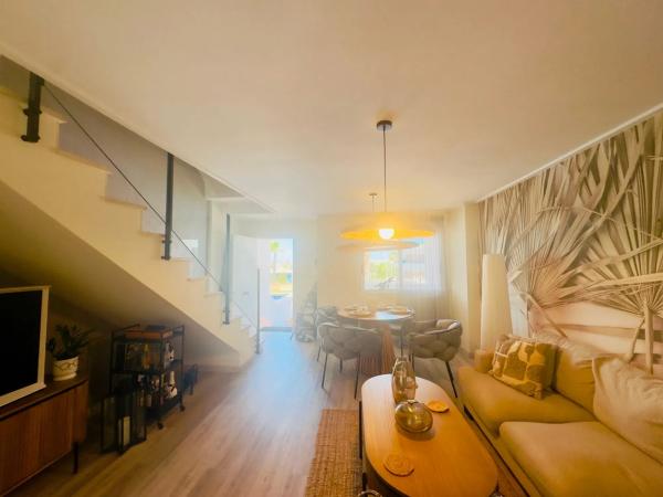 Chalet en Barrio Los Balcones - Los Altos del Edén