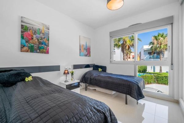 Chalet en calle Alella, 31