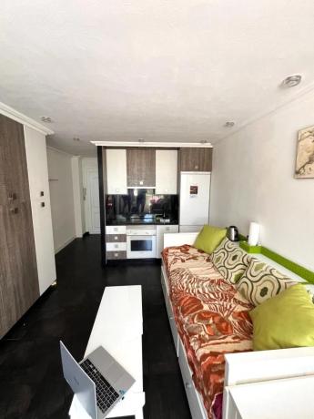 Estudio en avenida Torreblanca