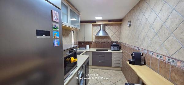 Chalet adosado en avenida Torreblanca, 14 a