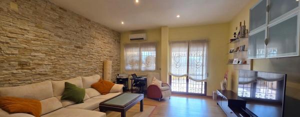 Chalet adosado en avenida Torreblanca, 14 a