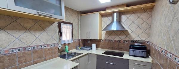 Chalet adosado en avenida Torreblanca, 14 a