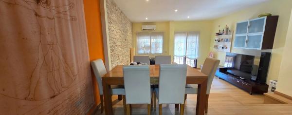 Chalet adosado en avenida Torreblanca, 14 a