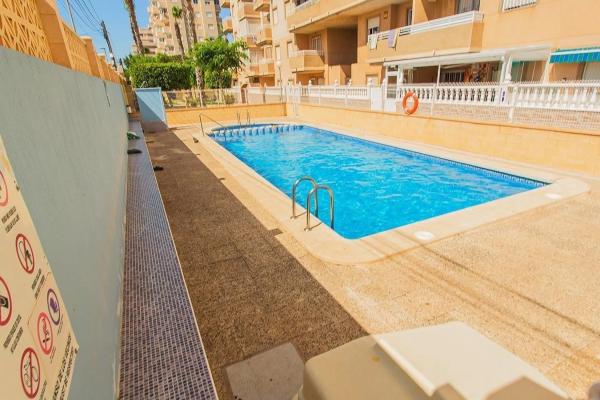 Piso en calle Joven Pura