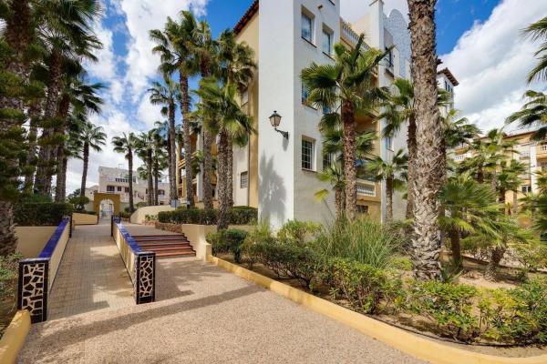 Piso en avenida Roentgen