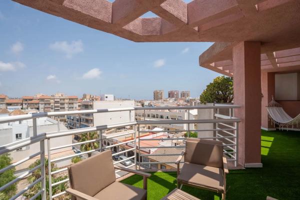 Dúplex en calle los Gases