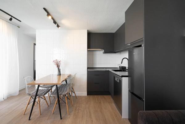 Dúplex en calle los Gases