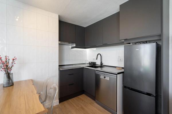 Dúplex en calle los Gases