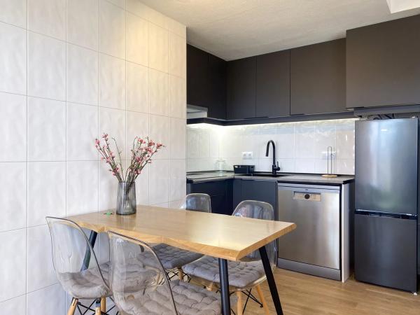 Dúplex en calle los Gases