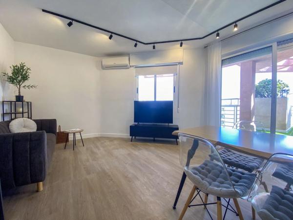 Dúplex en calle los Gases