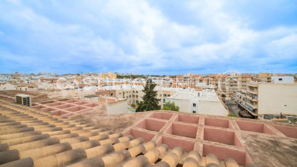 Dúplex en calle los Gases, 52