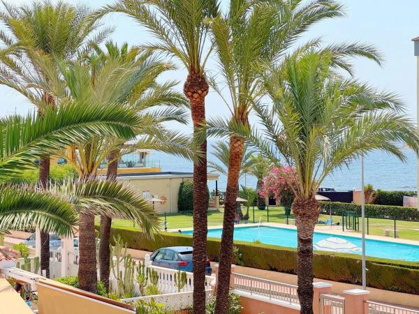 Casa independiente en calle Bajamar, 43