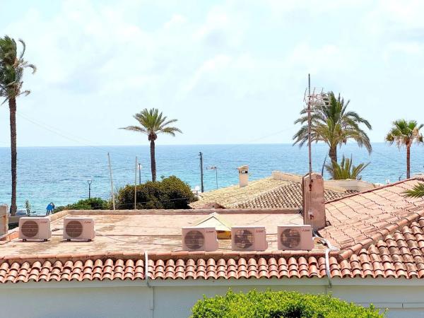 Casa independiente en calle Bajamar, 43