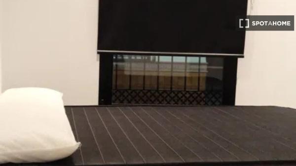 Piso de 2 dormitorios en alquiler en Guillena, Sevilla