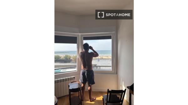Zimmer in Wohngemeinschaft in Donostia