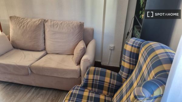 Pokój w mieszkaniu współdzielonym do wynajęcia, Uribarri, Bilbao