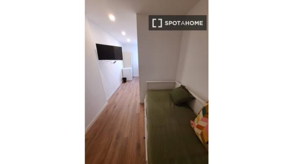 Zimmer in Wohngemeinschaft in València