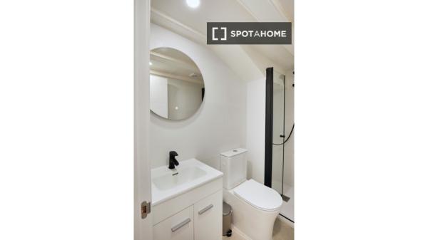 Estudio en alquiler en El Raval, Barcelona