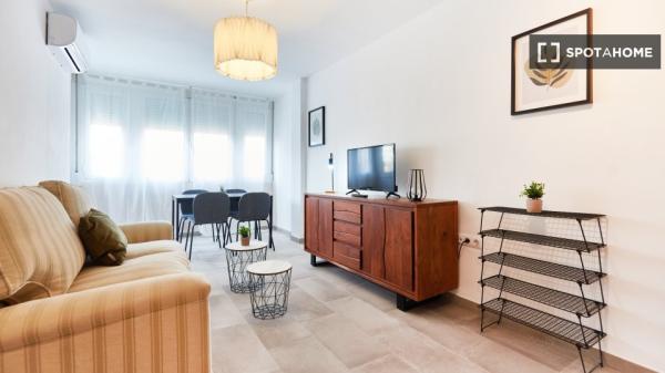 Habitación compartida en alquiler en Barrio León, Sevilla.